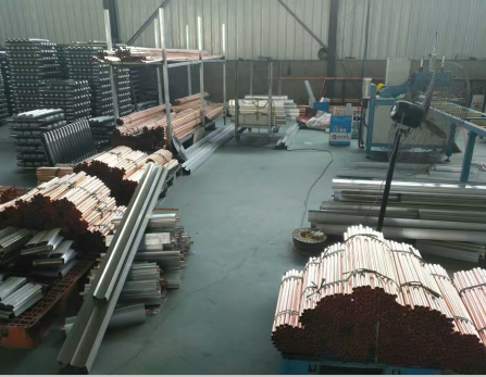 佳尔美散热器生产车间